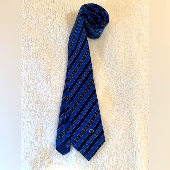Gucci Blue & Black Stripe Silk Tie Made in Italy VGUC - Picture 1 of 8